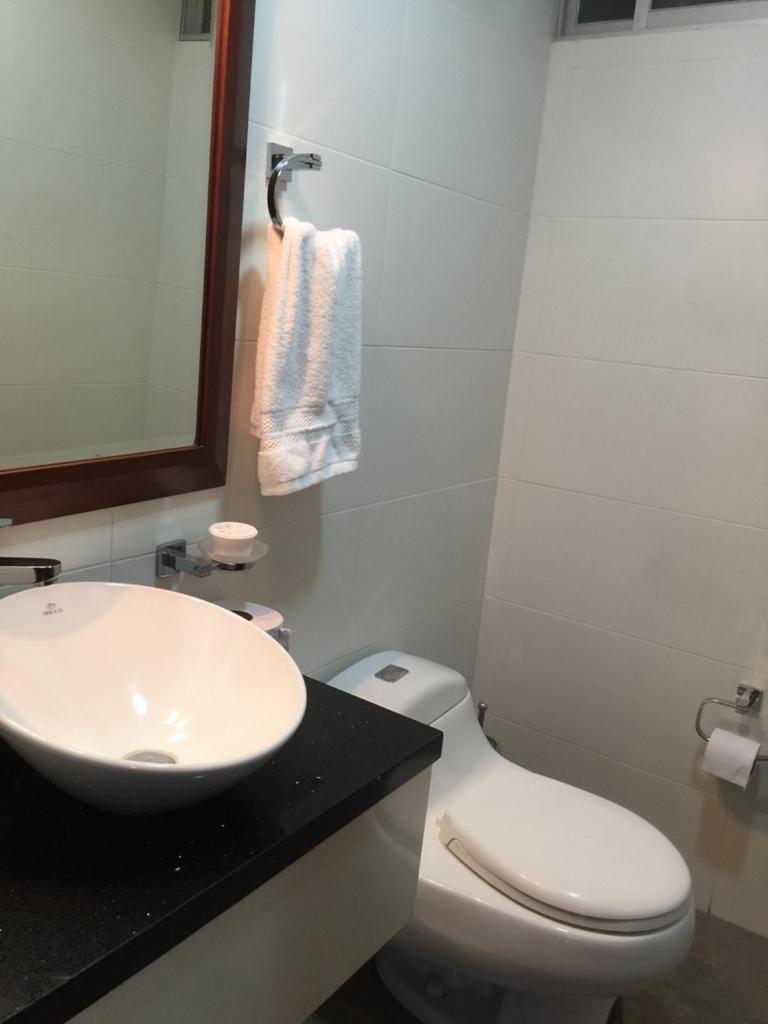 Instant Hotel - Departamento En Ambato Exterior foto